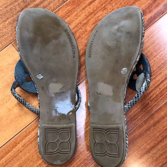 BCBGMAXAZRIA flat sandals - Picture 2 of 6